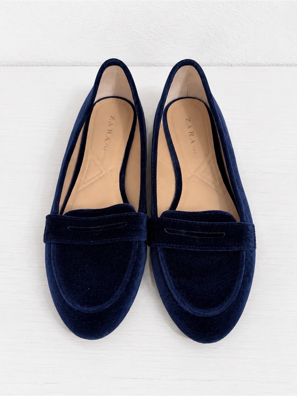 Zara Dark Navy Blue Velvet Loafers Flats Slip On Penny Loafers EU 38 US 7.5